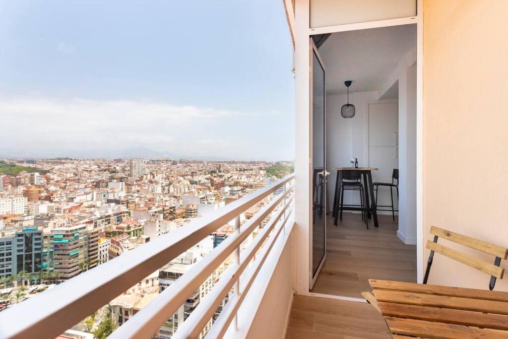 Luxury Views Downtown Apartment Alicante Exterior foto